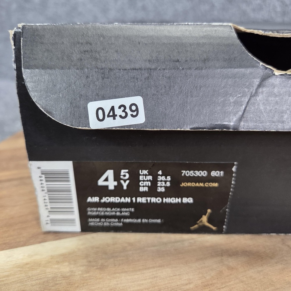 Nike Air Jordan 1 Retro High Shoes Youth‎ Size 4.5Y Gym Red Black 705300-601 - Picture 11 of 12